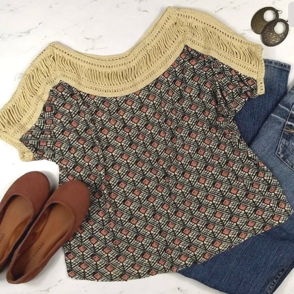 Free people geo print crochet neckline top - Picture 2 of 5